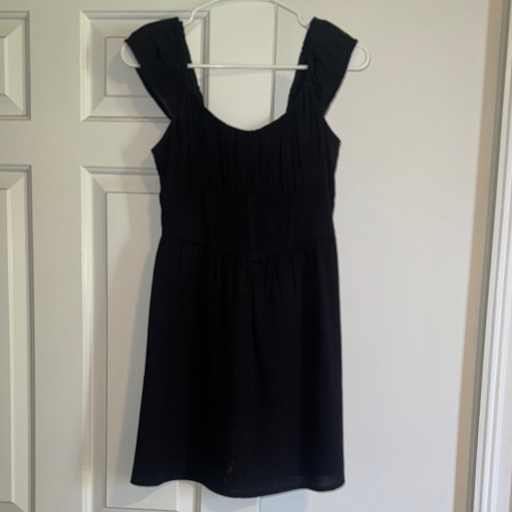 Hollister Black Sleeveless Pleated Mini Dress